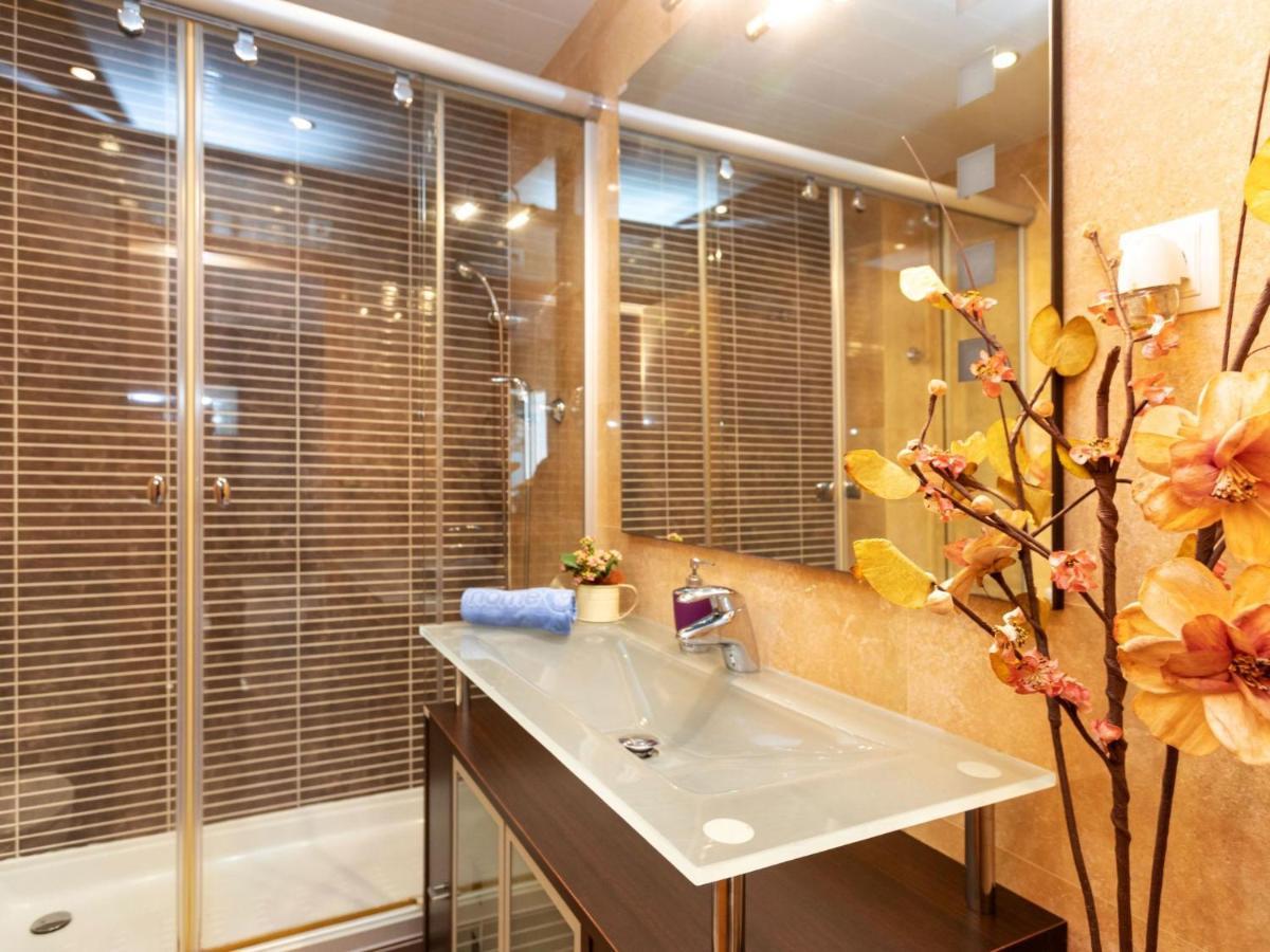 Apartment Picasso By Interhome Tossa de Mar Bagian luar foto
